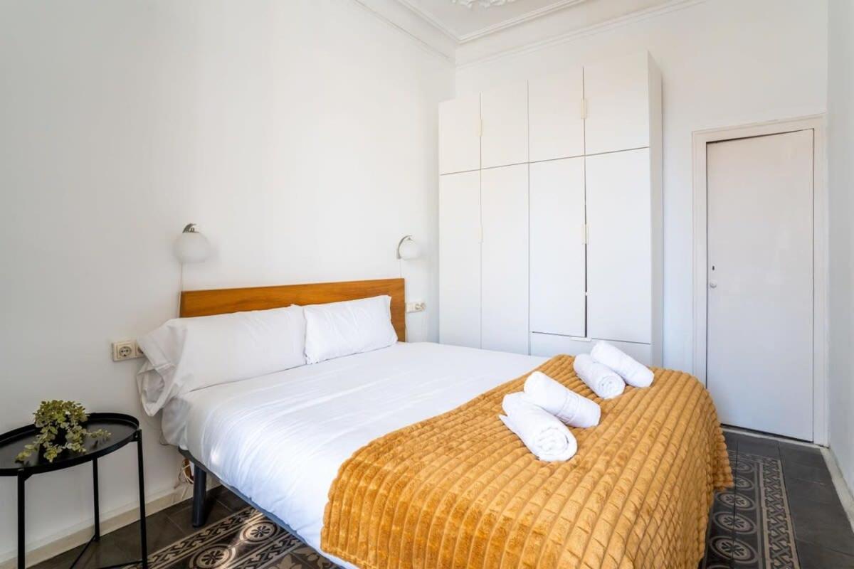 Appartement Gran Via Historic Catalan 4bd Only For Families Or Business Groups Barcelone